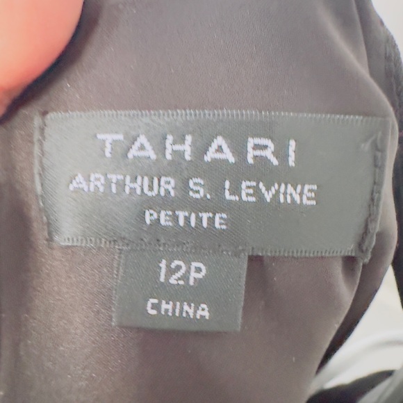 Tahari dress - Picture 3 of 3